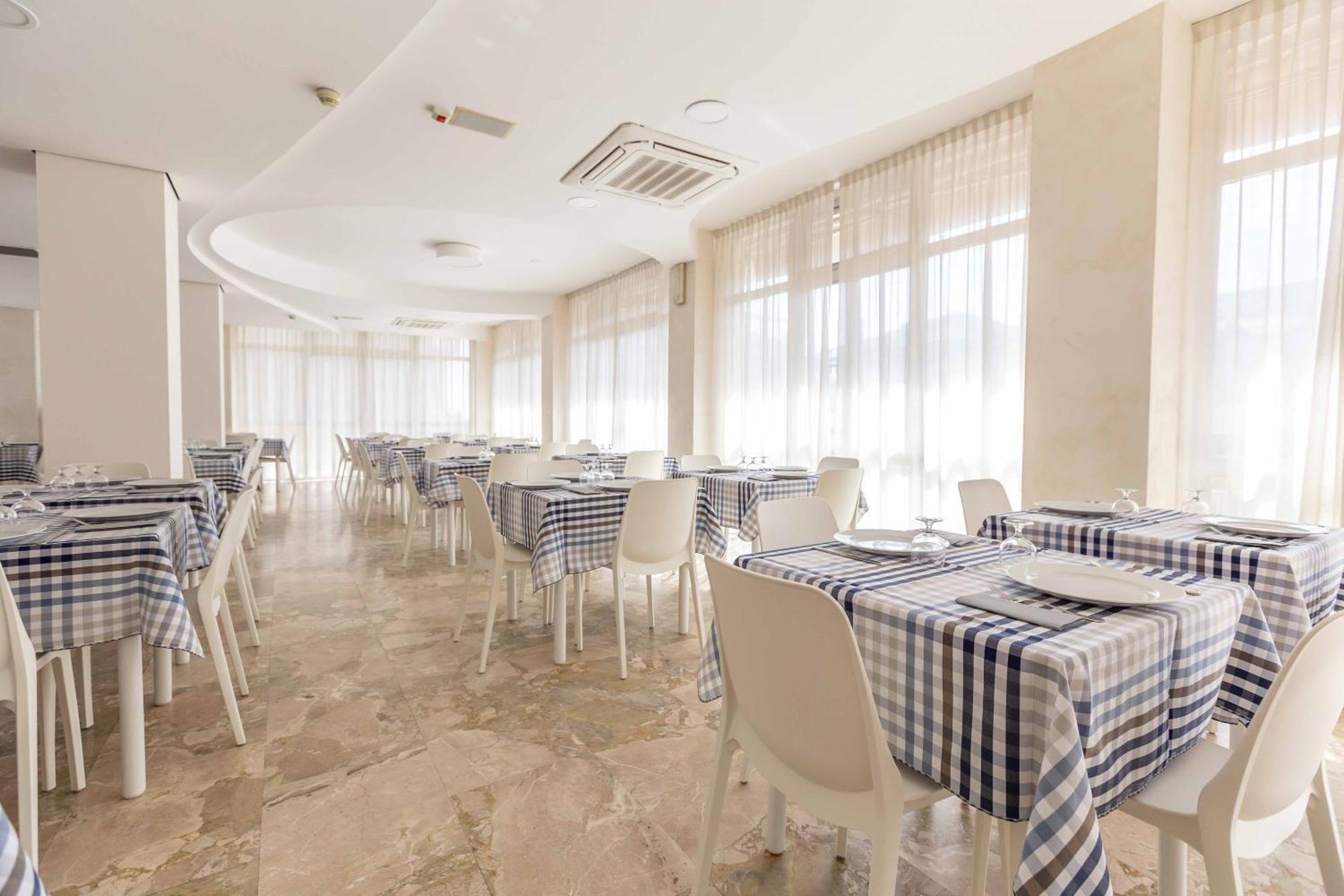 Hotel Ribot Rimini